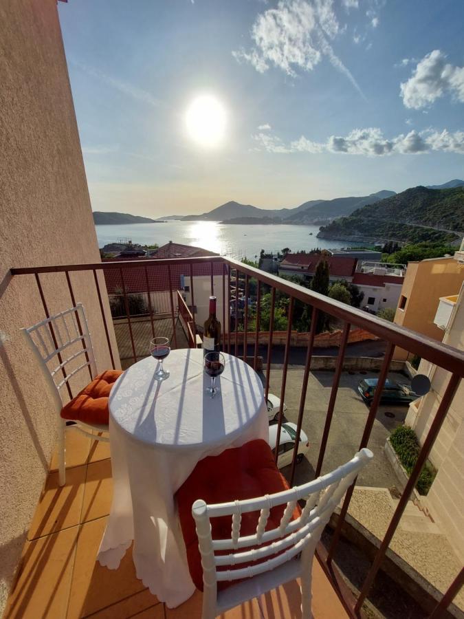 Apartmani Dalex 부드바 외부 사진
