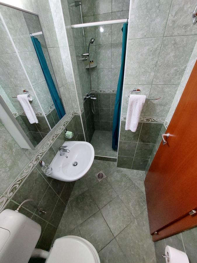 Apartmani Dalex 부드바 외부 사진
