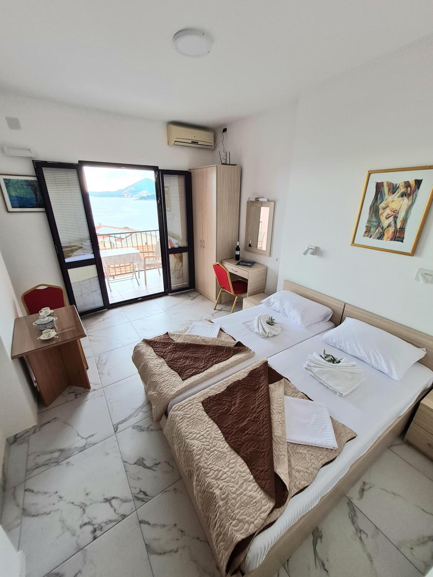 Apartmani Dalex 부드바 외부 사진